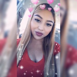 Meet your Posher, Edna